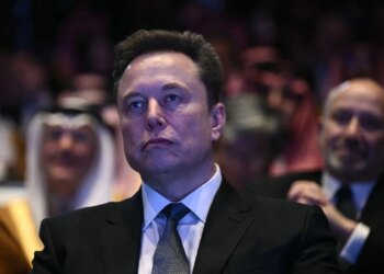 “Kur do ta bëjmë një vizitë në ishullin tuaj?” / Pas shpërndarjes së mesazheve me Epstein, Musk thotë: Jam shumë i vetëdijshëm që…