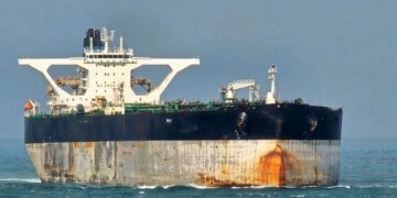 LAJM I FUNDIT/ Trump e kërcënon Venezuelën, forcat detare amerikane ndjekin anijen cisternë për sekuestrim.