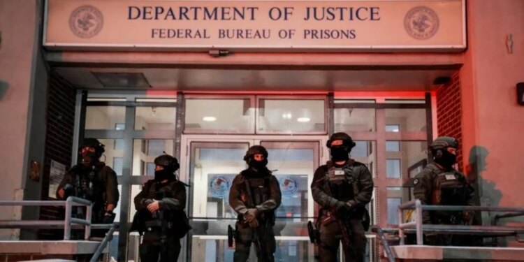 LIVE: Nicolas Maduro arrestohet në New York, Trump: SHBA-të do të udhëheqin Venezuelën! Festime dhe protesta në mbarë botën.