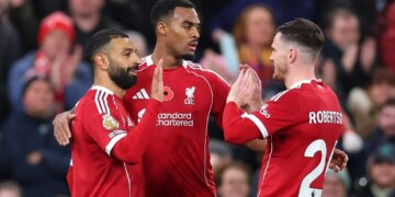 Lëvizje e befasishme në Angli, ylli i Liverpool-i në rrugë për te rivalët e "Reds"-ave në Premier League.