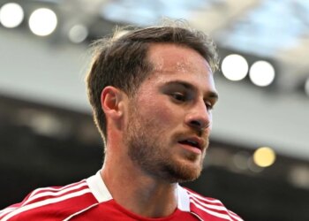 Mac Allister deklaron se Liverpool nuk është kandidat për titull këtë sezon, pavarësisht se këtë pranim e ndjen të dhimbshëm.