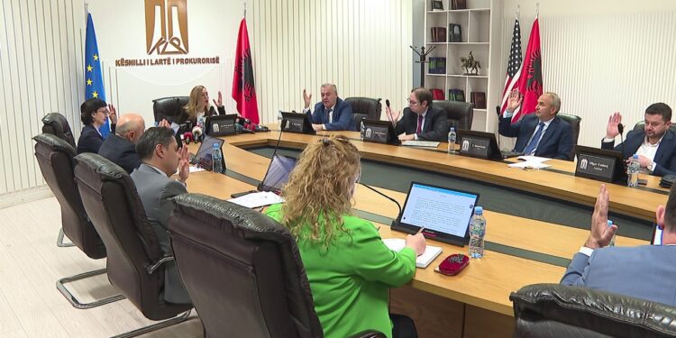 “Mbrojtje për Altin Dumanin”/ Prokurorët dhe gjyqtarët në mbrojtje për shkak të çështjeve të ndjeshme, kërkesë e klasifikuar nga SPAK.