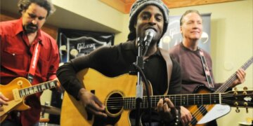 Muzikanti John Forte, ish-bashkëpuntor i grupit Fugees dhe nominuar për çmimin Grammy, humb jetën në moshën 50 vjeçare.