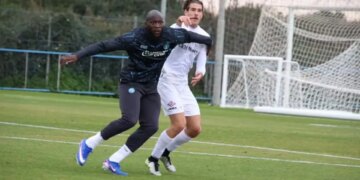 Napoli rifillon bashkëpunimin me Lukakun, belgu realizon gol në ndeshjen miqësore, ndërsa Meret dhe Anguissa rikthehen përballë Juventusit.