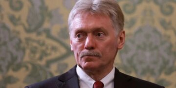 Negociatat ndërmjet SHBA-së, Rusisë dhe Ukrainës: "Bisedimet do të vazhdojnë", deklaron zëdhënësi i Kremlinit, duke theksuar se gjithçka varet nga qasja e palëve në bisedim.