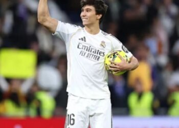 Nga krahasimi me Raul deri te tregolëshi në ‘Bernabeu’: Njohuni me Gonzalo Garcia, talentin e ri të Real Madridit.
