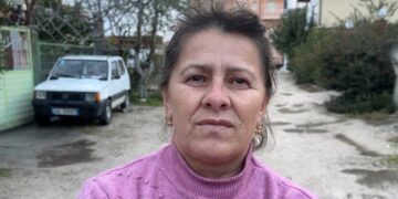 Ngjarja tragjike me dy të vdekur në Orikum, flet ajo që jeton pranë çiftit: Nuk kishim dëgjuar kurrë mosmarrëveshje, ata kishin dy fëmijë.