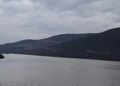 Niveli i ujit në Liqenin e Kukësit po rritet me shpejtësi, ndërsa pritet që brenda dy ditëve të arrihet kuota maksimale.