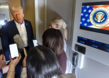 "Njerëzit tanë kanë lidhje me presidenten e përkohshme të Venezuelës", thotë Trump: A pritet ndërhyrja në Kubë? Ai vend pritet të shkatërrohet nga brenda.