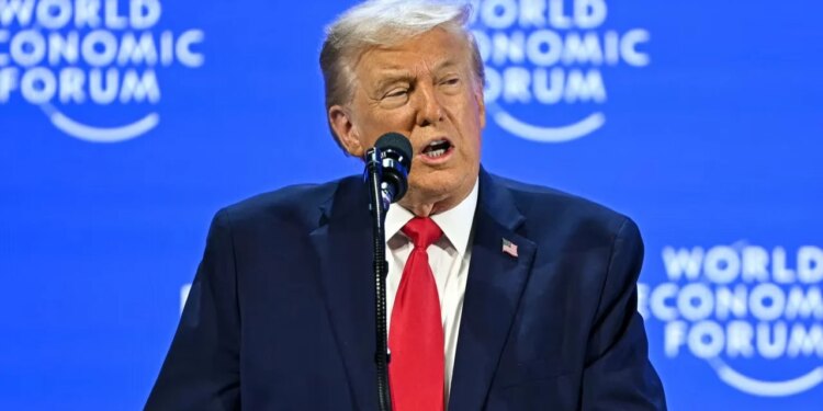 “Pa ne sot do të flisnit gjermanisht ose japonisht”, thotë Trump: Danimarka nuk kishte kapacitet për të mbrojtur vetveten, e as Groenlandën. Sa budallenj treguam që…