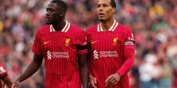 Pala nuk arrin marrëveshje, mbrojtësi pritet të transferohet te Liverpool në verën e ardhshme.