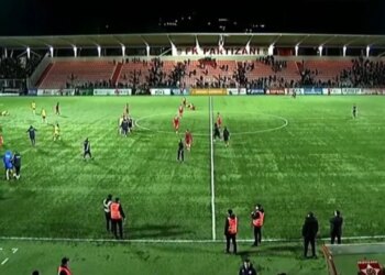 Partizani arrin të sigurojë vetëm 1 pikë në ndeshjen ndaj Elbasanit, pavarësisht lojës me 10 futbollistë.