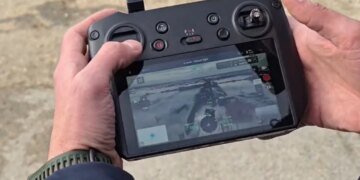 Pas 24 orësh izolimi në një zonë të përmbytur, pritet të fillojë operacioni për gjetjen e dy barinjve në Fier.