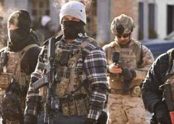 Përdorën armë në Minneapolis për të eliminuar 37-vjeçarin Alex Pretti, dy agjentë të ICE-së pezullohen nga detyra.