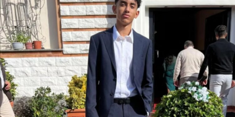 “Përshtati një foto me të dashurën time”/ Goditi për vdekje shokun e klasës, zbardhet dëshmia e 19-vjeçarit: Synoja ta eliminim sepse…