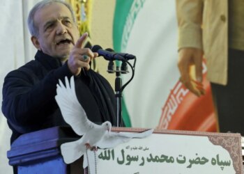 Presidenti iranian reagon ndaj kërkesave të Trump për një lider të ri: Çdo sulm ndaj liderit suprem përbën një akt lufte ndaj kombit iranian.