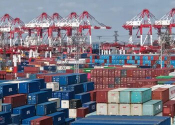 Problemet e Kinës: Rritje e ngadalësuar dhe ulja historike e numrit të lindjeve