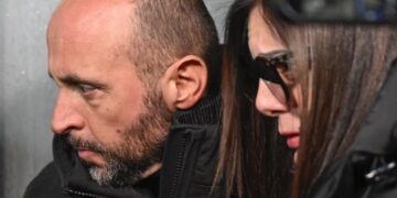 Pronari i barit në Zvicër, ku humbën jetën 40 persona, lirohet nga burgu pas pagesës së 200 mijë frangave si garanci.