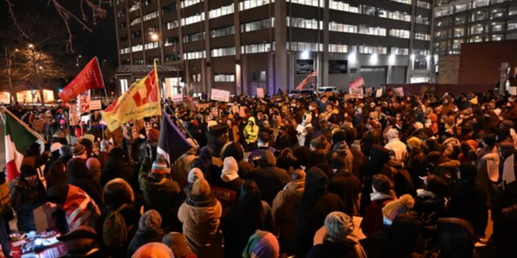 Protesta të mëdha në SHBA pas vrasjes së Alex Pretti, përplasje të rënda me Agjencinë e Emigracionit dhe Doganave.