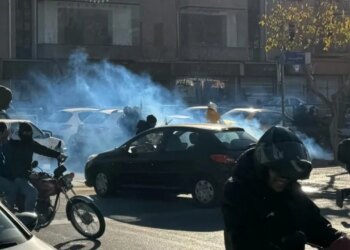 Protestat dhe kërcënimet nga SHBA-ja: Irani në momentin më të brishtë të tij, çfarë e bën situatën kaq të tensionuar?