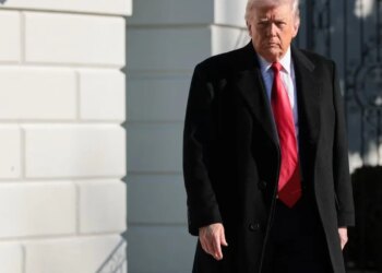 Protestat e dhunshme në Iran/ Trump anullon pjesëmarrjen në takimin me liderët e sigurisë kombëtare, ku planifikoheshin biseda mbi strategjinë ndaj Teheranit.