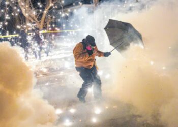 Protestat e përgjakshme në Minneapolis, Trump: Do të dërgojmë forca të armatosura në Minnesota, nëse politikanët e korruptuar nuk…