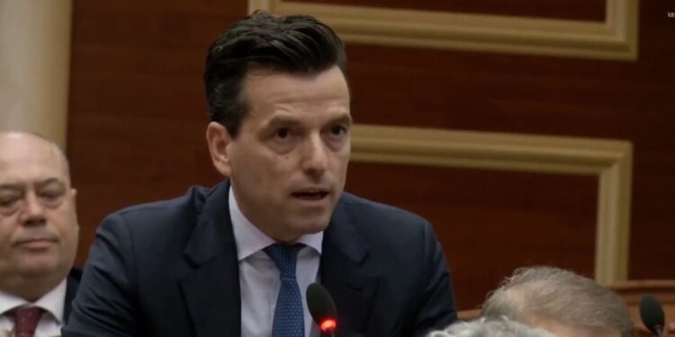 “Qeveria shkel rregullat për Ballukun”/ Shehaj u bën thirrje deputetëve të PD: Është koha të veproni për qytetarët duke e anashkaluar ligjin.