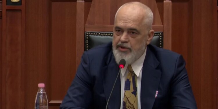 Rama shpjegon arsyen e mospranisë në Davos: Zgjodha të prisja vajzën, sipas lejes nga Trump.