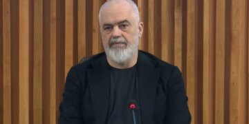 Rama zhvillon një diskutim me 40 rektorët e universiteteve: Ka ardhur momenti për të riparë ligjin mbi arsimin e lartë.