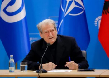 "Reagim cinik i Ramës", Berisha mbi përmbytjet: Si është e mundur që të mos shpallet gjendja e emergjencës kur në Durrës 4 mijë banesa janë nën ujë?