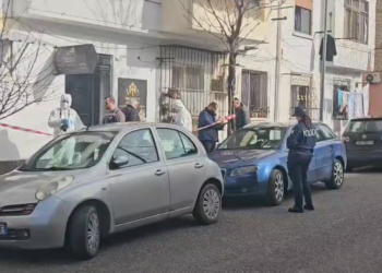 Refuzimi i integrimit në familje/ Informacione mbi plagosjen në Durrës, babai me burgim në Itali dëshiron të ribashkohet