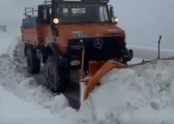 Reshjet e dëborës në vend, Rama njofton se Autoriteti Rrugor Shqiptar është angazhuar në të gjithë territorin dhe apelon qytetarët të tregojnë kujdes.