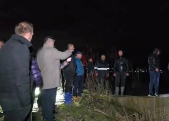 Reshjet e shiut vazhdojnë, lumi Vjosa rrezikon të dalë nga shtrati, Emergjencat Civile në operacion të terenit