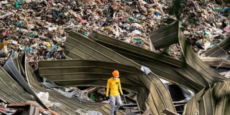 Rrëzimi i landfillit në Filipine shkakton vdekjen e 11 individëve