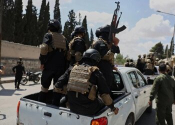 SHBA planifikon të transferojë xhihadistët nga burgjet e Sirisë, 1,000 të burgosur pritet të arrijnë në Irak