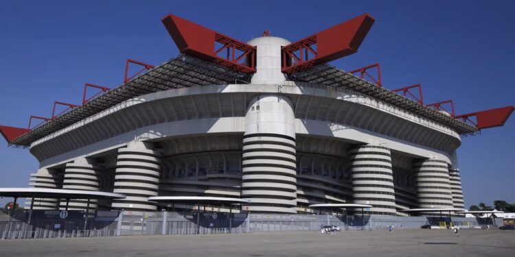 San Siro i ri; Inter dhe Milan synojnë të startojnë ndërtimin në fund të majit.