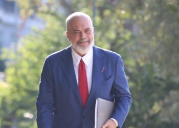 Seanca e mbyllur e grupit parlamentar të PS, Top Channel zbulon udhëzimet nga Edi Rama.