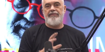 “ShBA nuk e heqën regjimin e vizave për qytetarët shqiptarë”/ Rama reagon për herë të parë për vendimin e Amerikës: Qëndrim i zakonshëm i politikës së Trump.