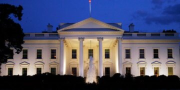 Shtëpia e Bardhë reagon pas komenteve të Trump mbi NATO-n dhe rolin e saj në Afganistan: "Ai ka të drejtë, kontributet e Amerikës janë..."