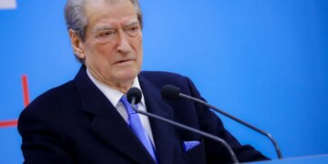 "Smart City", Berisha: Projekt i korruptuar me kosto 30 herë më të larta. Kërcënim për privatësinë e qytetarëve.