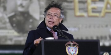 Sulmet amerikane mbi anijet e drogës, Presidenti kolumbian tregon rajonin e mbijetuar.