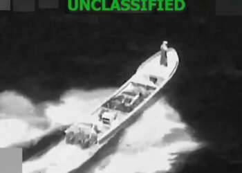 Sulmet e forcave amerikane ndaj motoskafëve të drogës në Paqësor vazhdojnë, dy anëtarë të ekuipazhit humbin jetën.