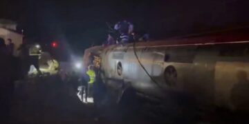 Tragjedia në Spanjë: Dy trena dalin nga shinat dhe përplasen, raportohet për dy të vdekur dhe disa të plagosur.