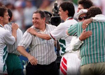 Trajneri Dimitar Penev, i cili udhëhoqi Bullgarinë në gjysmëfinalet e Botërorit 1994, ndërron jetë.