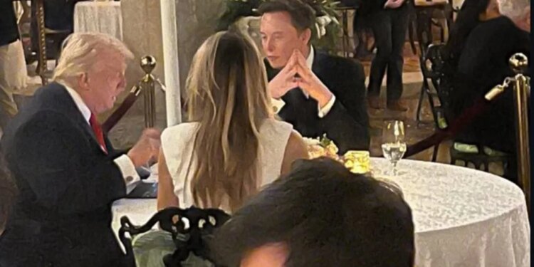 Trump dhe Musk ribashkohen pas mosmarrëveshjeve publike, organizojnë darkë në Mar-a-Lago