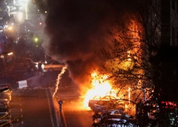 Trump kërcënoi me rritjen e tarifave për vendet që bashkëpunojnë ekonomikisht me Iranin; identifikohen shtetet më të prekura.