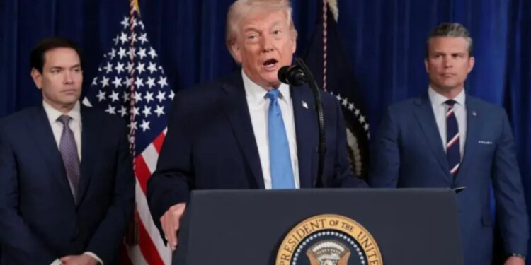 “Trump në konferencë për shtyp: ‘Forcat venezueliane na prisnin’, e përshkruan operacionin si të përsosur dhe të saktë, pa mundësi për kundërpërgjigje.”
