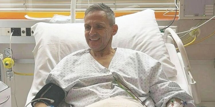 “Vajza ime arriti të mbijetojë përmes një serie ngjarjesh të paimagjinueshme”, hero 55-vjeçar nga Crans-Montana shpëtoi dhjetë të rinj: Pashë njerëz që po digjeshin të gjallë dhe...