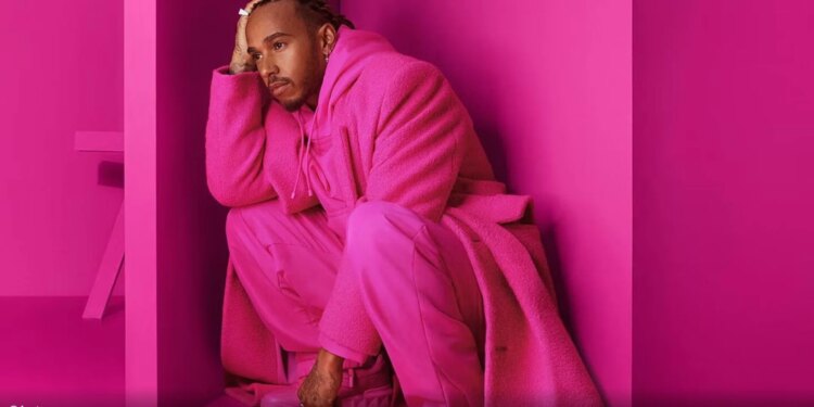 Valentino dhe industria sportive: Hamilton emërohet ambasador i markës.