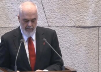 Vizita në Izrael: Rama bisedon me kryetarin e Parlamentit dhe thotë se hebrenjtë flasin shumë, por ballkanasit flasin edhe më shumë.